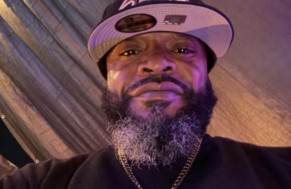 In Loving Memory of Derek Smith,